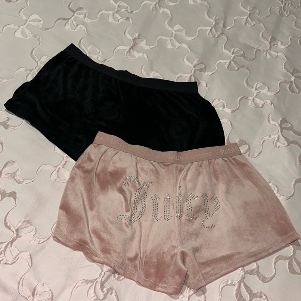 Juicy Couture 2-piece Velour Shorts